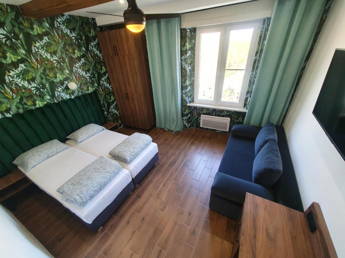 Luxurio Rooms With Baths 利沃诺 外观 照片