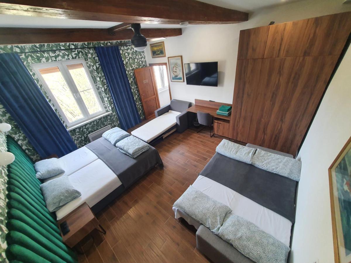 Luxurio Rooms With Baths 利沃诺 外观 照片